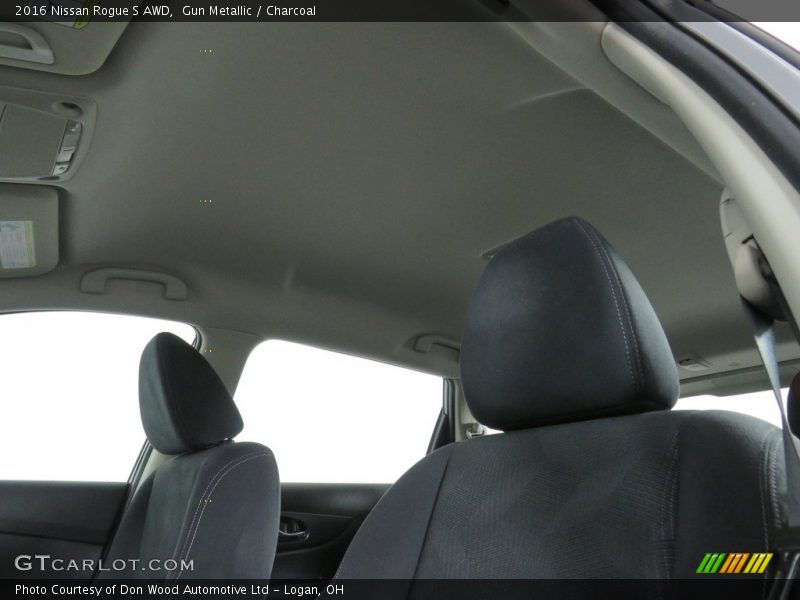 Gun Metallic / Charcoal 2016 Nissan Rogue S AWD