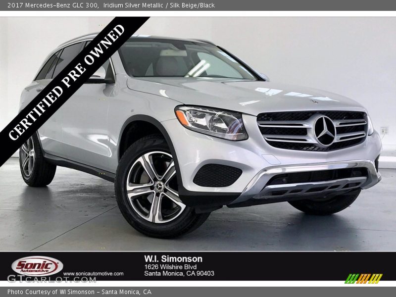 Iridium Silver Metallic / Silk Beige/Black 2017 Mercedes-Benz GLC 300
