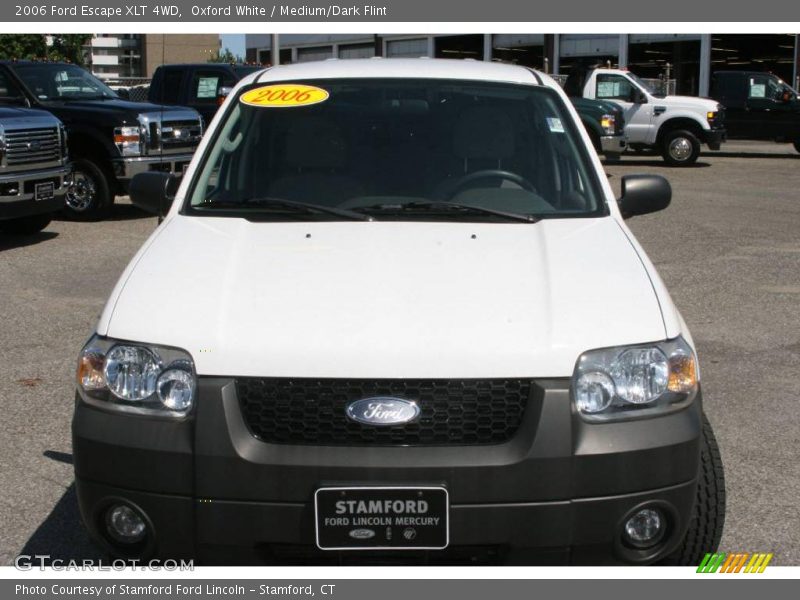 Oxford White / Medium/Dark Flint 2006 Ford Escape XLT 4WD