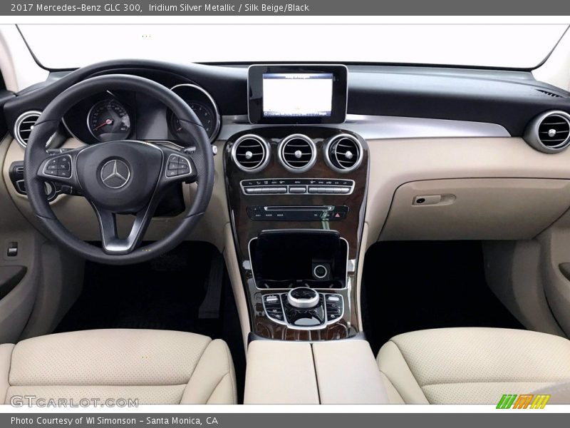 Dashboard of 2017 GLC 300