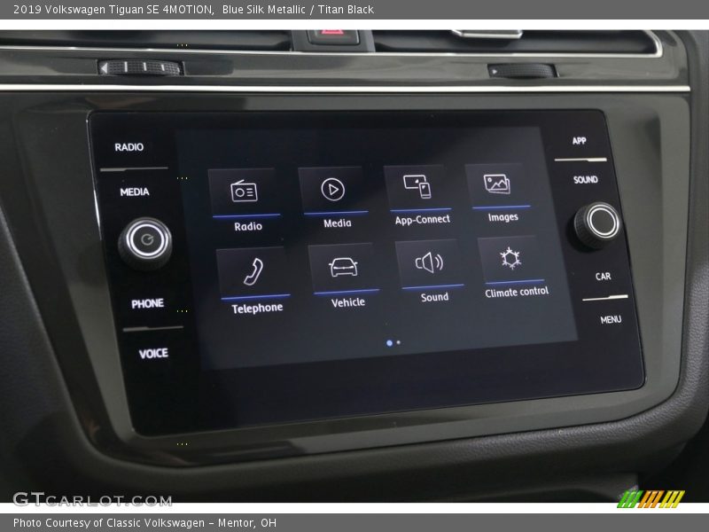 Blue Silk Metallic / Titan Black 2019 Volkswagen Tiguan SE 4MOTION