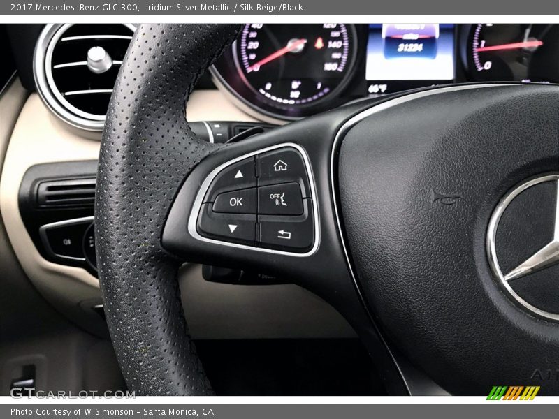 Iridium Silver Metallic / Silk Beige/Black 2017 Mercedes-Benz GLC 300