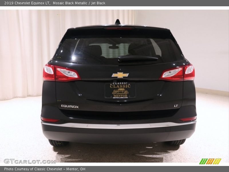 Mosaic Black Metallic / Jet Black 2019 Chevrolet Equinox LT