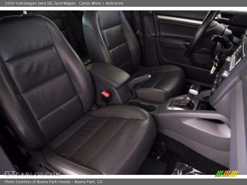 Candy White / Anthracite 2009 Volkswagen Jetta SEL SportWagen