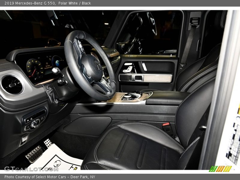 Polar White / Black 2019 Mercedes-Benz G 550