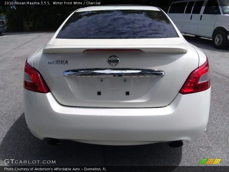 Winter Frost White / Charcoal 2010 Nissan Maxima 3.5 S