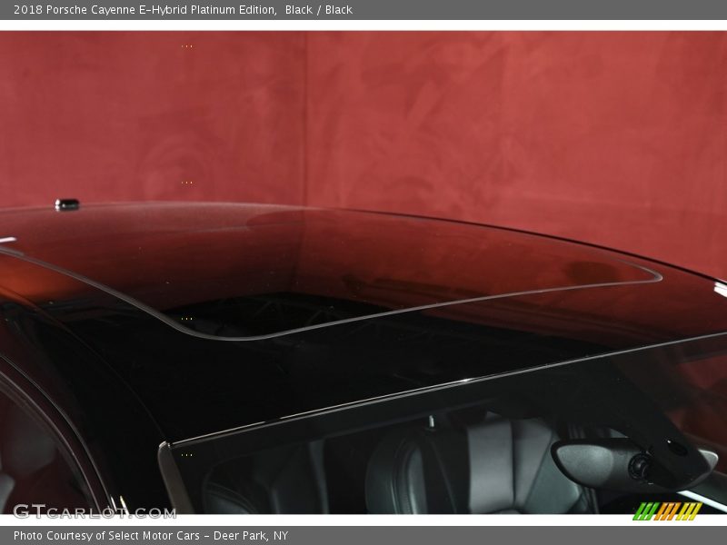 Black / Black 2018 Porsche Cayenne E-Hybrid Platinum Edition