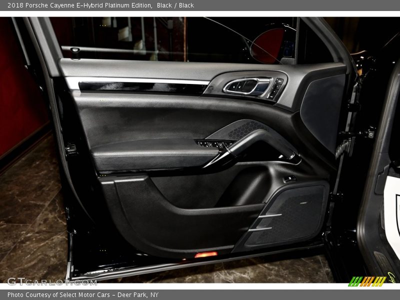 Black / Black 2018 Porsche Cayenne E-Hybrid Platinum Edition