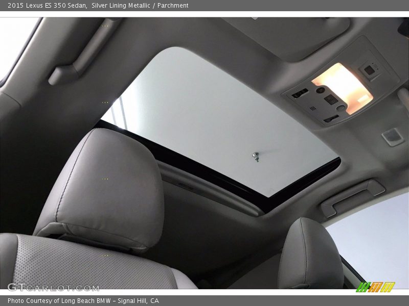 Sunroof of 2015 ES 350 Sedan