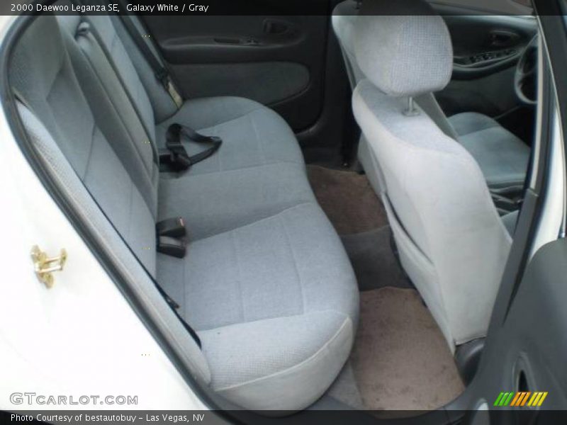 Galaxy White / Gray 2000 Daewoo Leganza SE