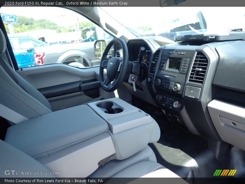 Oxford White / Medium Earth Gray 2020 Ford F150 XL Regular Cab
