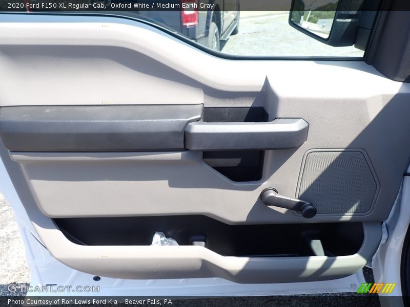 Oxford White / Medium Earth Gray 2020 Ford F150 XL Regular Cab