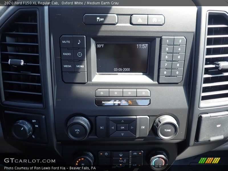 Oxford White / Medium Earth Gray 2020 Ford F150 XL Regular Cab