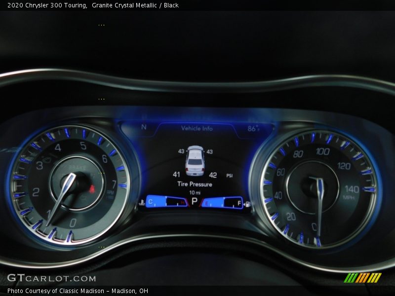 Granite Crystal Metallic / Black 2020 Chrysler 300 Touring