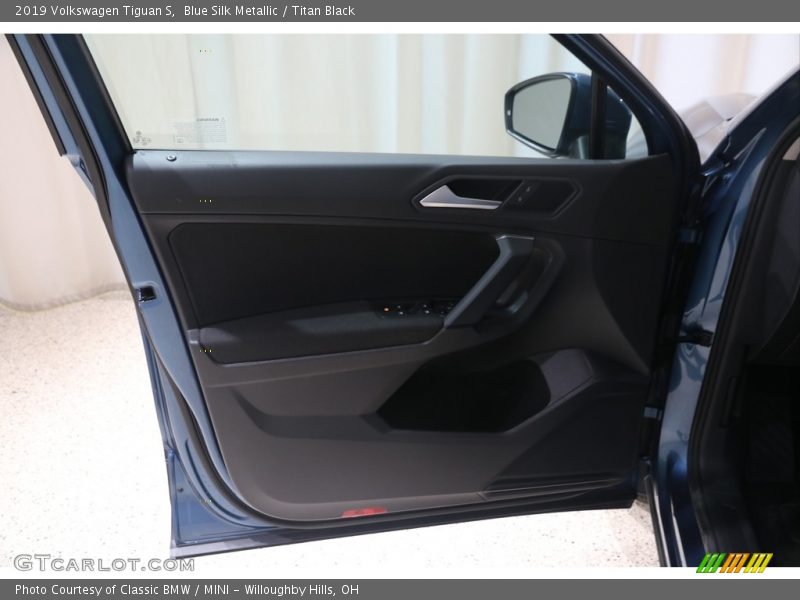 Blue Silk Metallic / Titan Black 2019 Volkswagen Tiguan S