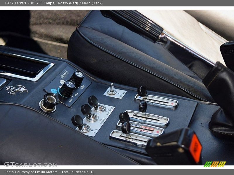 Controls of 1977 308 GTB Coupe