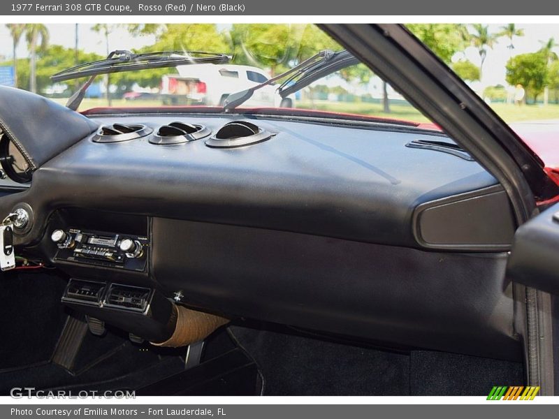 Rosso (Red) / Nero (Black) 1977 Ferrari 308 GTB Coupe