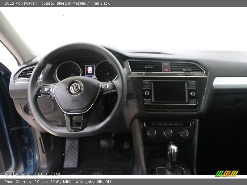 Blue Silk Metallic / Titan Black 2019 Volkswagen Tiguan S