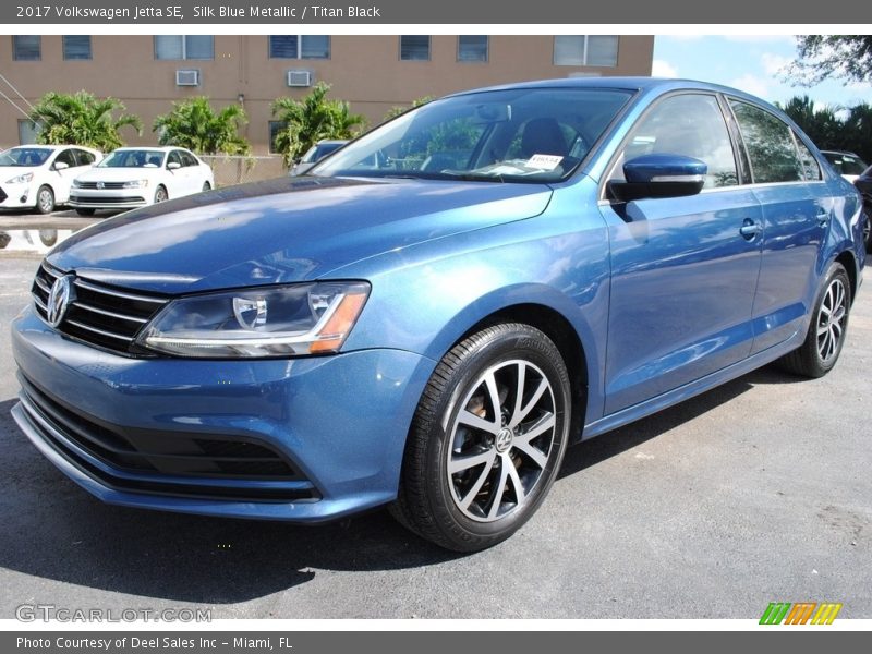 Front 3/4 View of 2017 Jetta SE