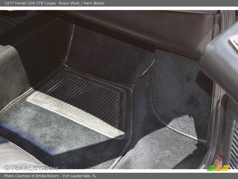Rosso (Red) / Nero (Black) 1977 Ferrari 308 GTB Coupe