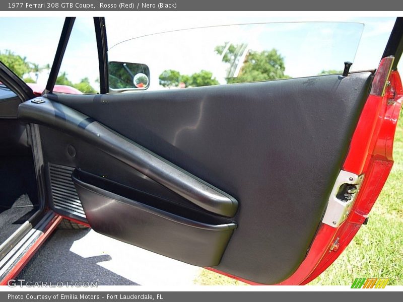 Rosso (Red) / Nero (Black) 1977 Ferrari 308 GTB Coupe