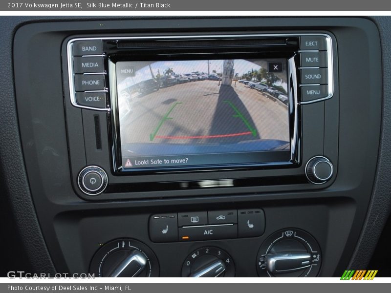 Silk Blue Metallic / Titan Black 2017 Volkswagen Jetta SE