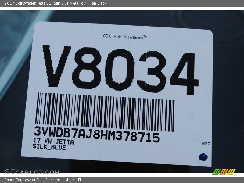 Silk Blue Metallic / Titan Black 2017 Volkswagen Jetta SE