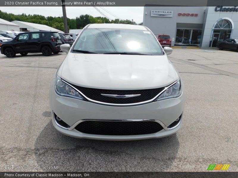Luxury White Pearl / Alloy/Black 2020 Chrysler Pacifica Touring