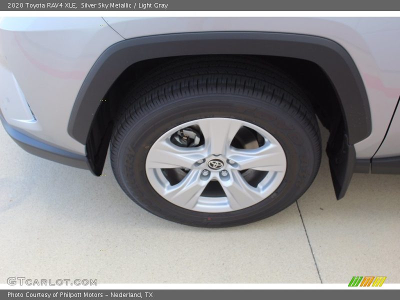 Silver Sky Metallic / Light Gray 2020 Toyota RAV4 XLE