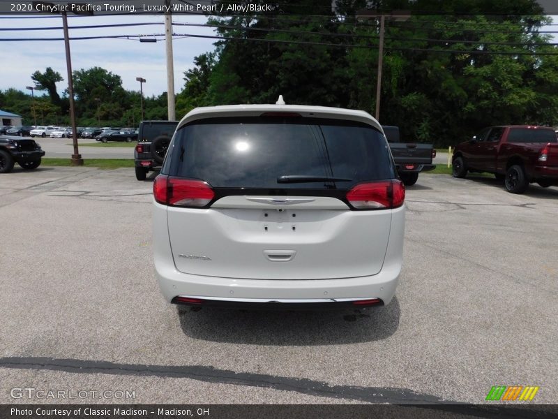 Luxury White Pearl / Alloy/Black 2020 Chrysler Pacifica Touring
