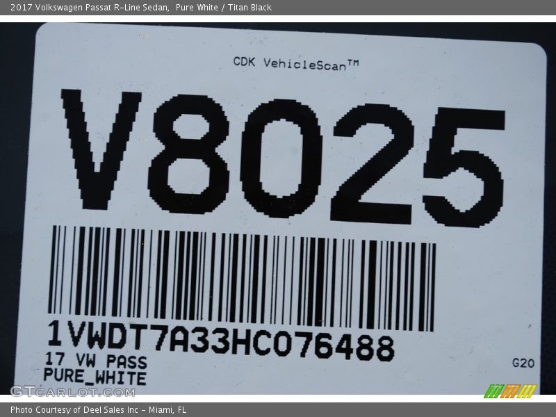 Pure White / Titan Black 2017 Volkswagen Passat R-Line Sedan