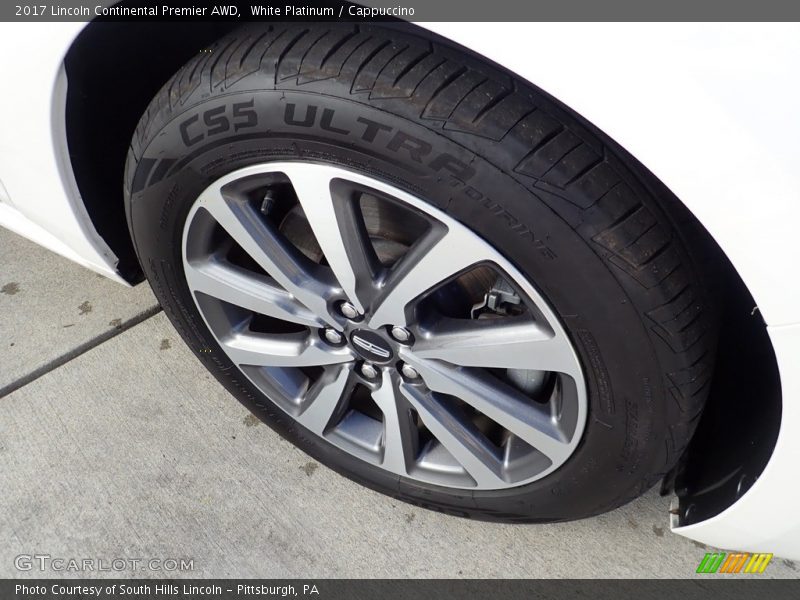 White Platinum / Cappuccino 2017 Lincoln Continental Premier AWD