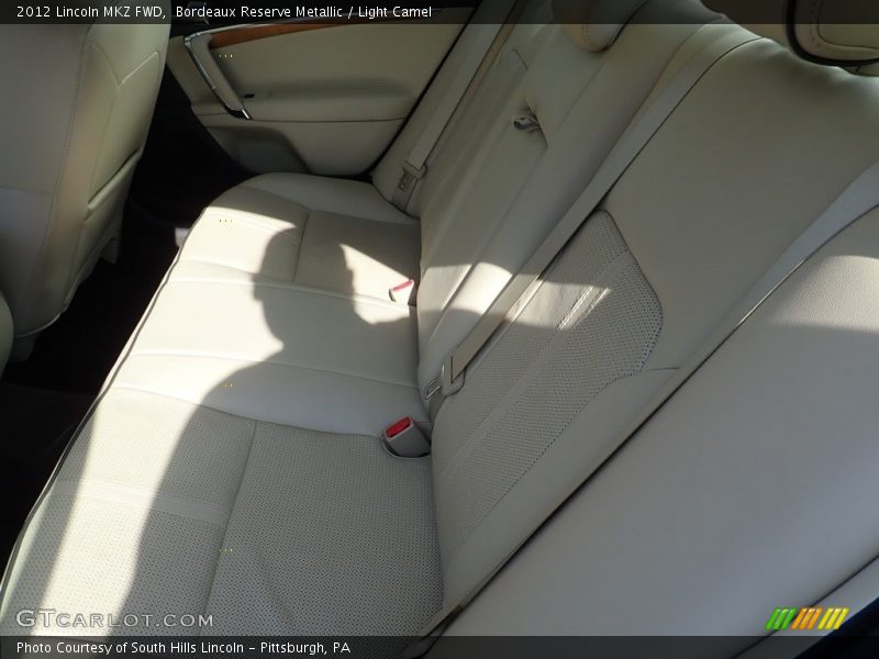 Bordeaux Reserve Metallic / Light Camel 2012 Lincoln MKZ FWD