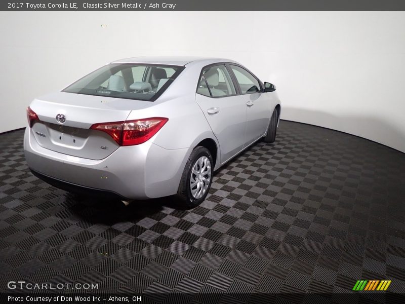 Classic Silver Metalic / Ash Gray 2017 Toyota Corolla LE