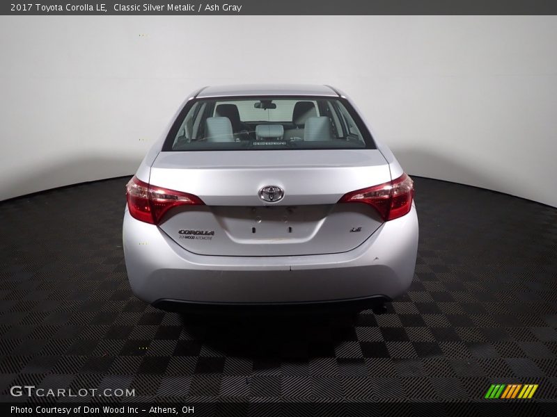 Classic Silver Metalic / Ash Gray 2017 Toyota Corolla LE