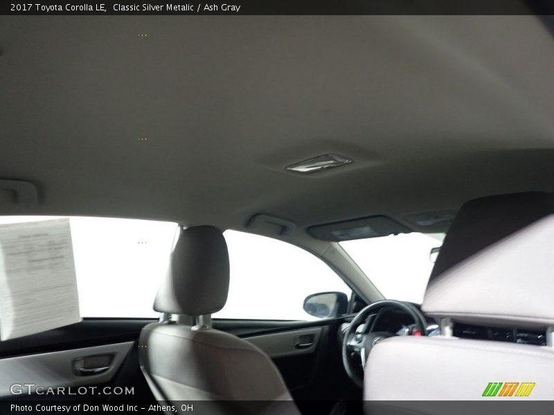 Classic Silver Metalic / Ash Gray 2017 Toyota Corolla LE