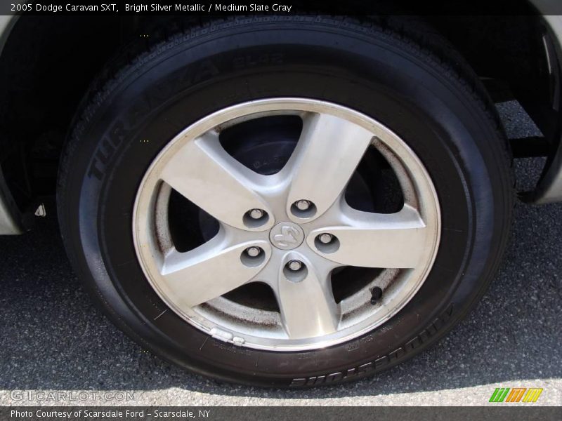Bright Silver Metallic / Medium Slate Gray 2005 Dodge Caravan SXT