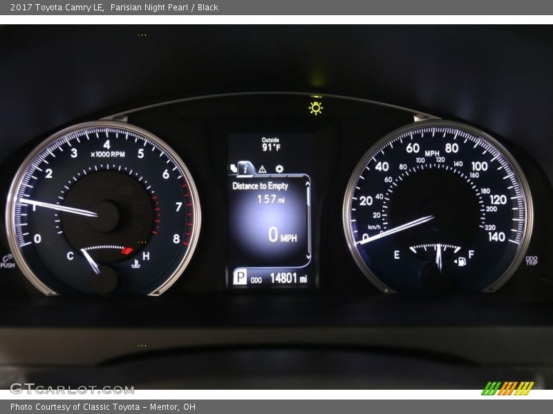 Parisian Night Pearl / Black 2017 Toyota Camry LE