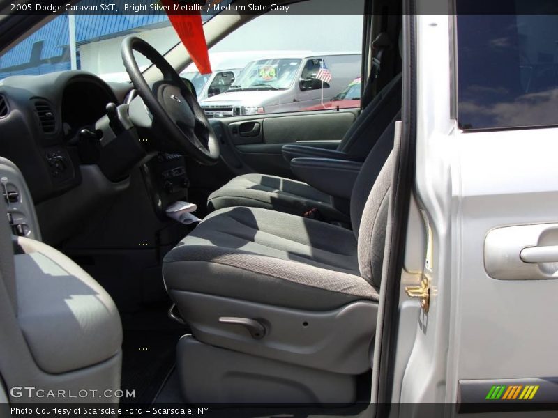 Bright Silver Metallic / Medium Slate Gray 2005 Dodge Caravan SXT