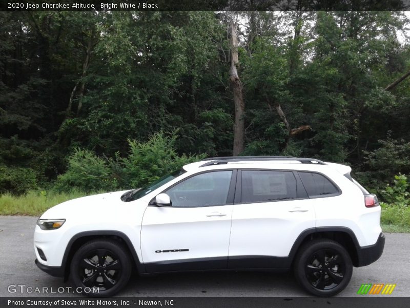 Bright White / Black 2020 Jeep Cherokee Altitude