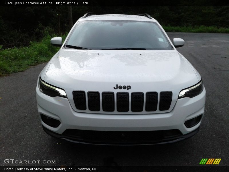 Bright White / Black 2020 Jeep Cherokee Altitude