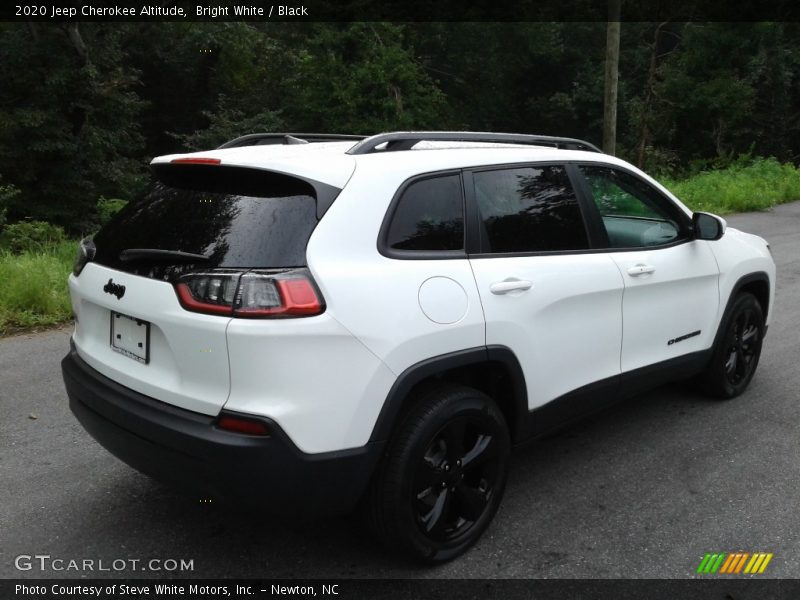 Bright White / Black 2020 Jeep Cherokee Altitude