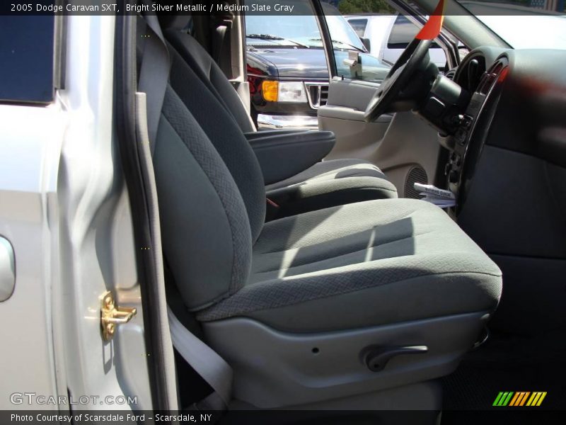 Bright Silver Metallic / Medium Slate Gray 2005 Dodge Caravan SXT