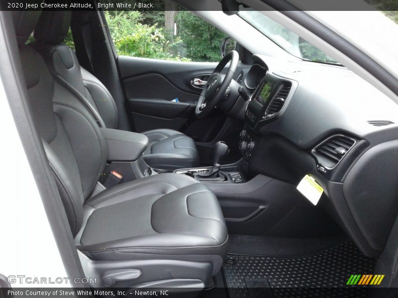 Bright White / Black 2020 Jeep Cherokee Altitude