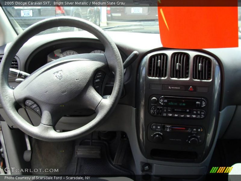 Bright Silver Metallic / Medium Slate Gray 2005 Dodge Caravan SXT