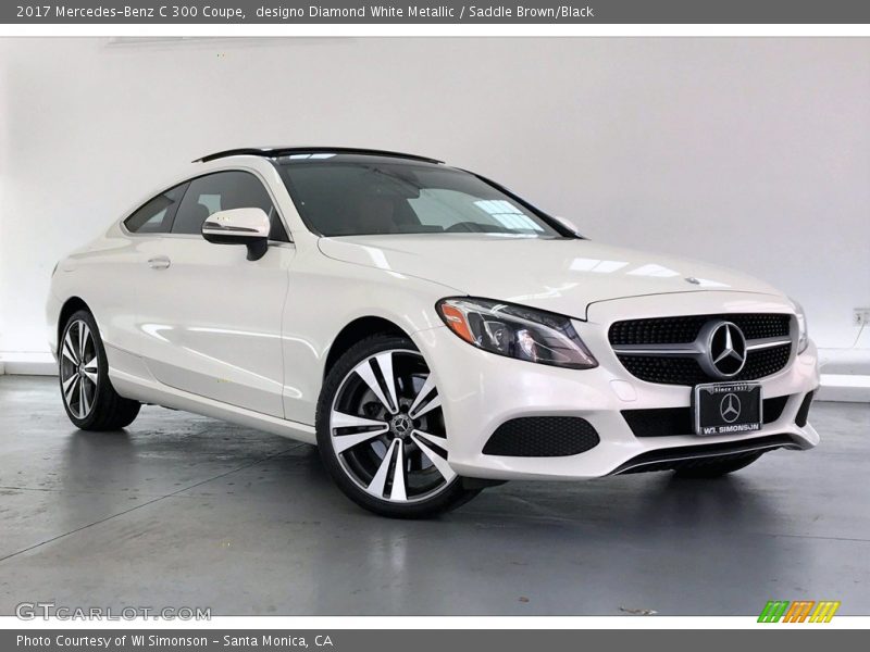 Front 3/4 View of 2017 C 300 Coupe