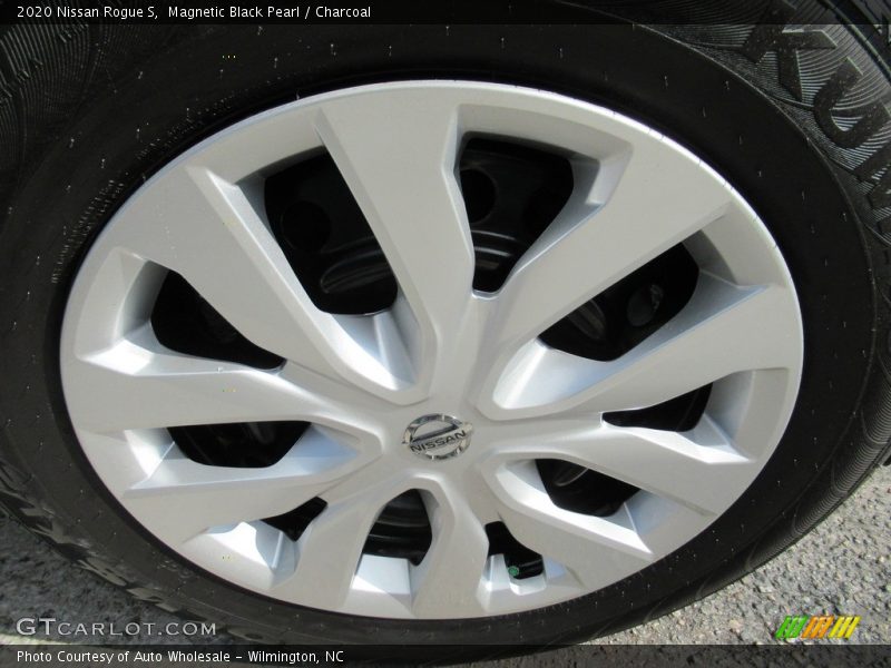 Magnetic Black Pearl / Charcoal 2020 Nissan Rogue S