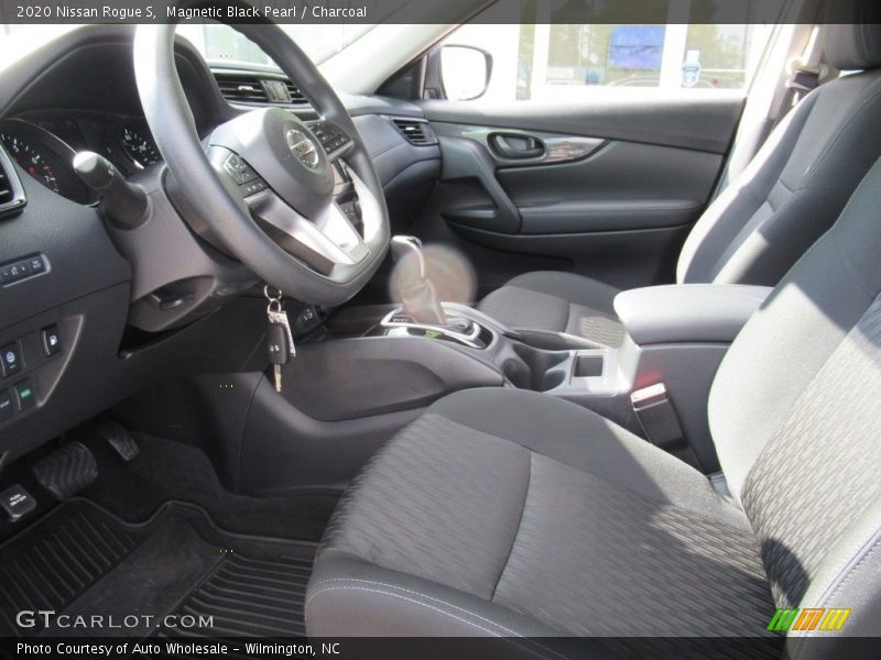 Magnetic Black Pearl / Charcoal 2020 Nissan Rogue S