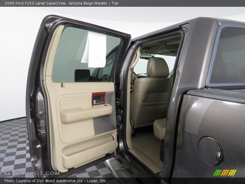 Arizona Beige Metallic / Tan 2006 Ford F150 Lariat SuperCrew