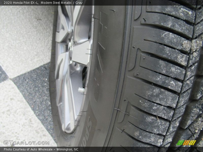 Modern Steel Metallic / Gray 2020 Honda Pilot EX-L
